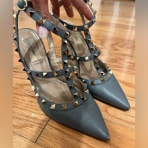 Valentino Rockstud Caged 100 Grainy Leather Pump- Worn with sole protector